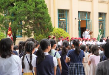 小中高合同の昇天日礼拝